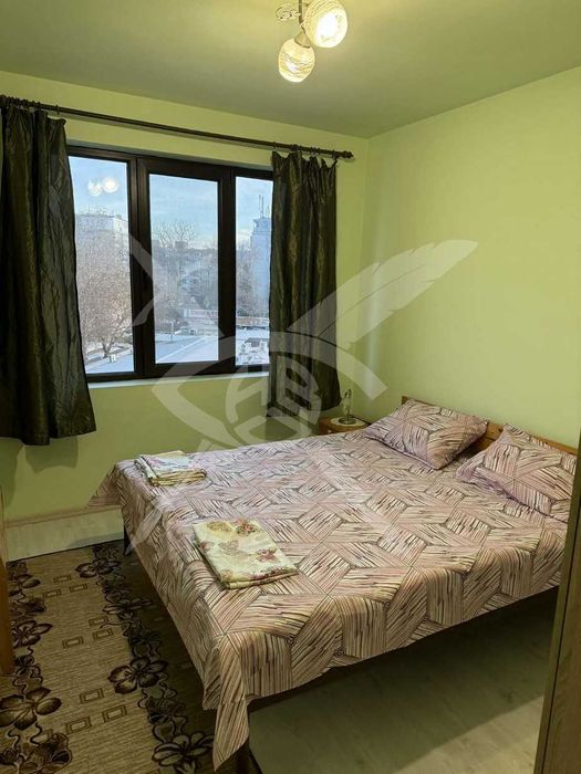 Двустаен апартамент - Колхозен пазар - 181325