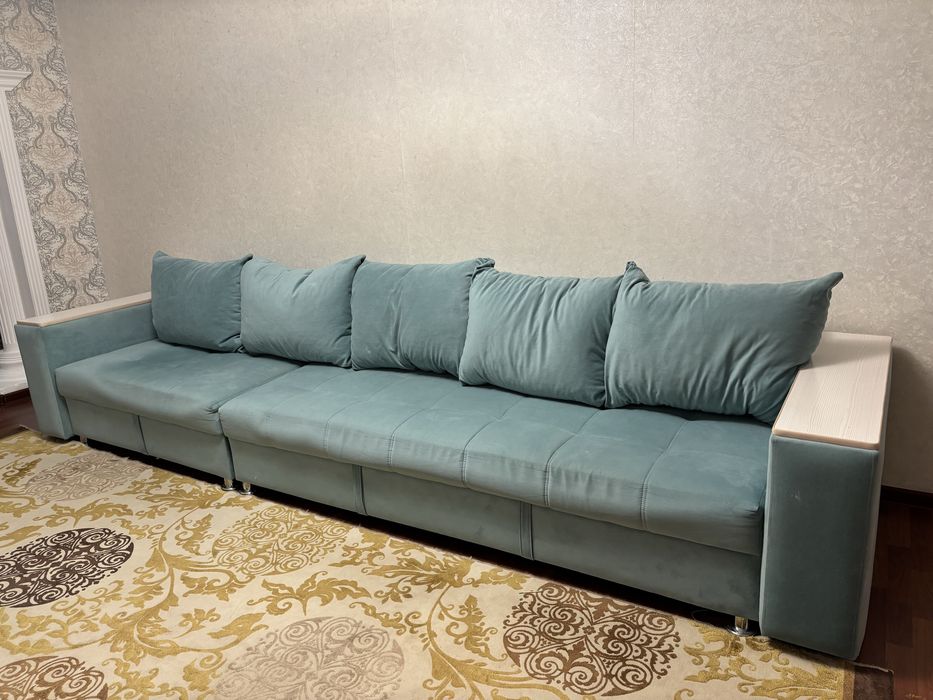Мягкий мебель. Диван раскадной