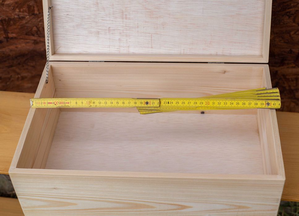 Cutie pentru decorat ,depozitat,pictat,cadouri 39x23x15 cm