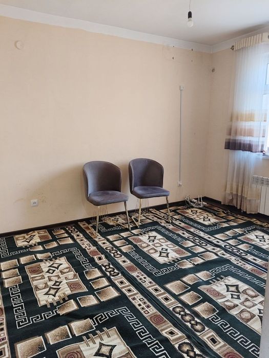 Ijara 2 mavze  4 etajka 2 etaj 3 hona dom