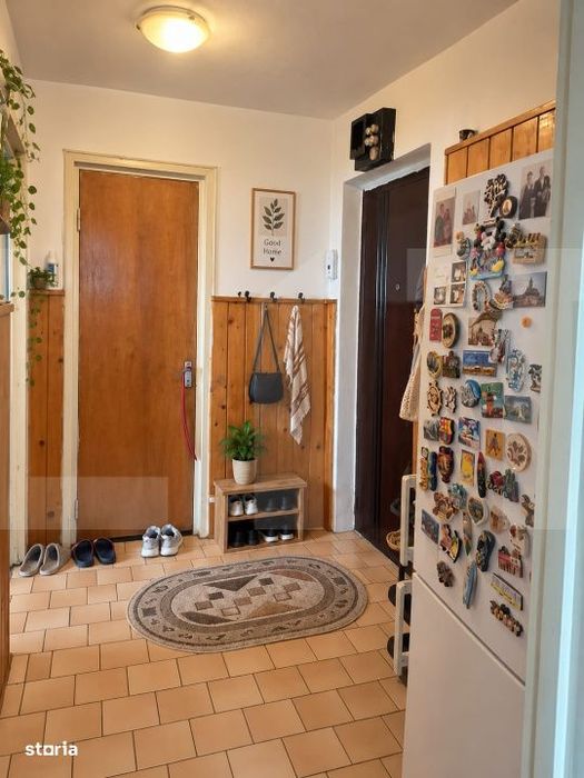 Apartament luminos la etajul 7, cu vedere deschisa si atmosfera primit