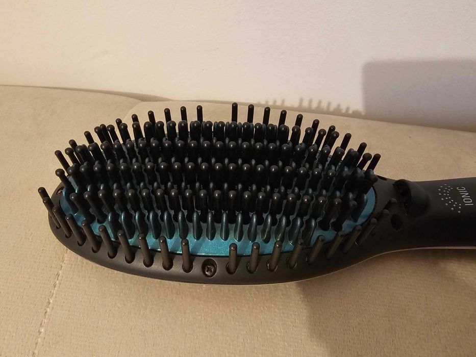 Perie Electrica De Indreptat Parul Rowenta - Model: CF5820F0