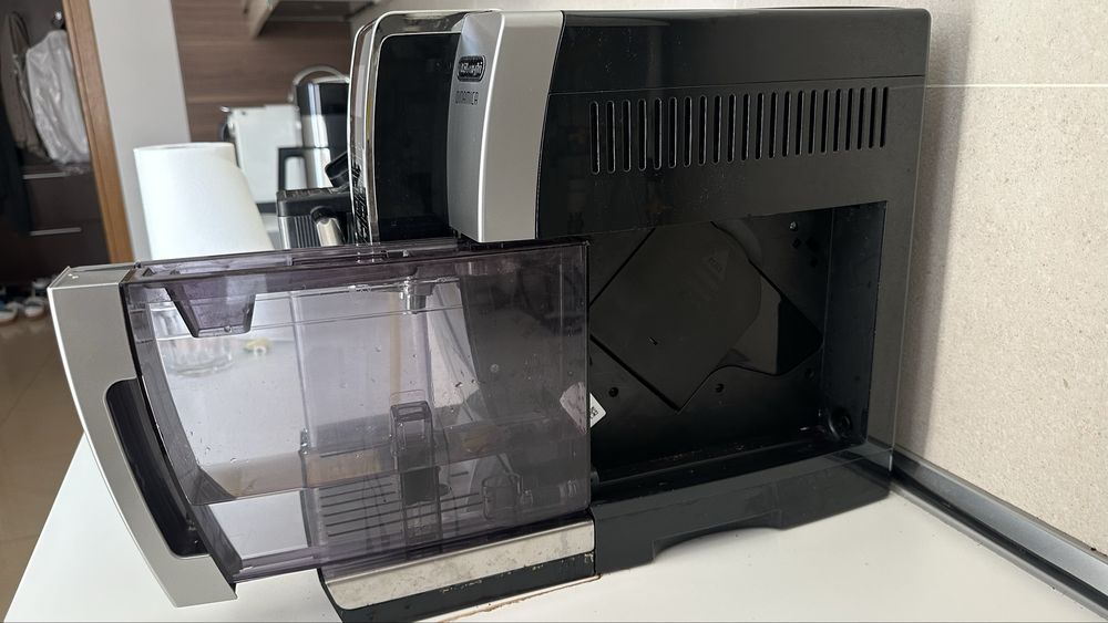 Espressor automat De’Longhi Dinamica ECAM 350.55 – Sistem LatteCrema