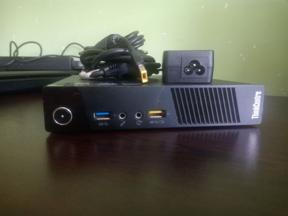 Lenovo ThinkCentre M93p Tiny