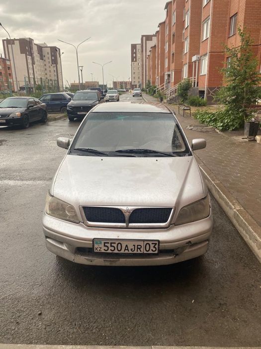 Продам машину срочно