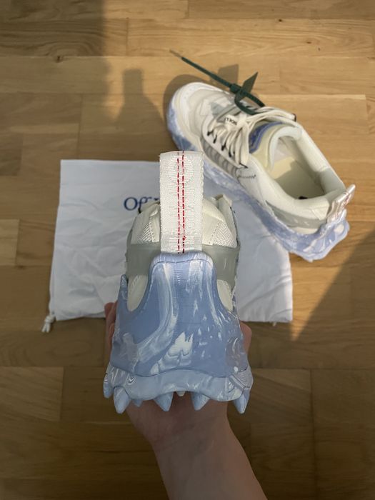 Off White ODSY-1000