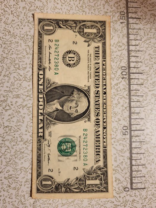 Продам один доллар.