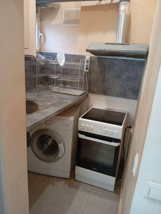 Дава се под наем Тристаен апартамент в София, Център - 75 кв.м за 698.19 € - Снимка #5