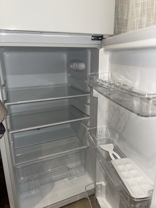 Срочно холодильник продам