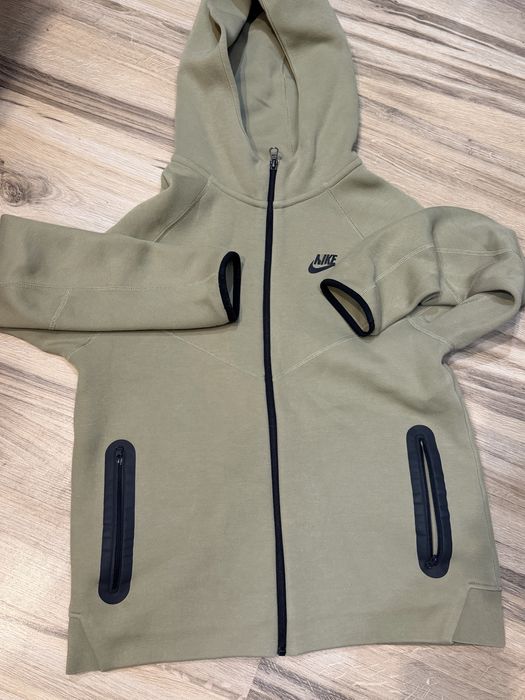 Чисто нова оригинална памучна горница Nike ! S