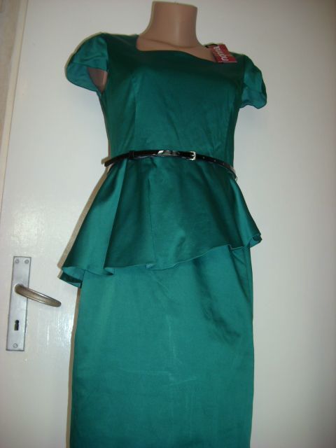 Официална рокля