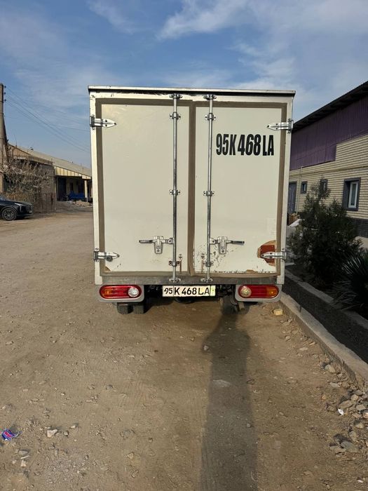 Hunday porter sotiladi sroshniy