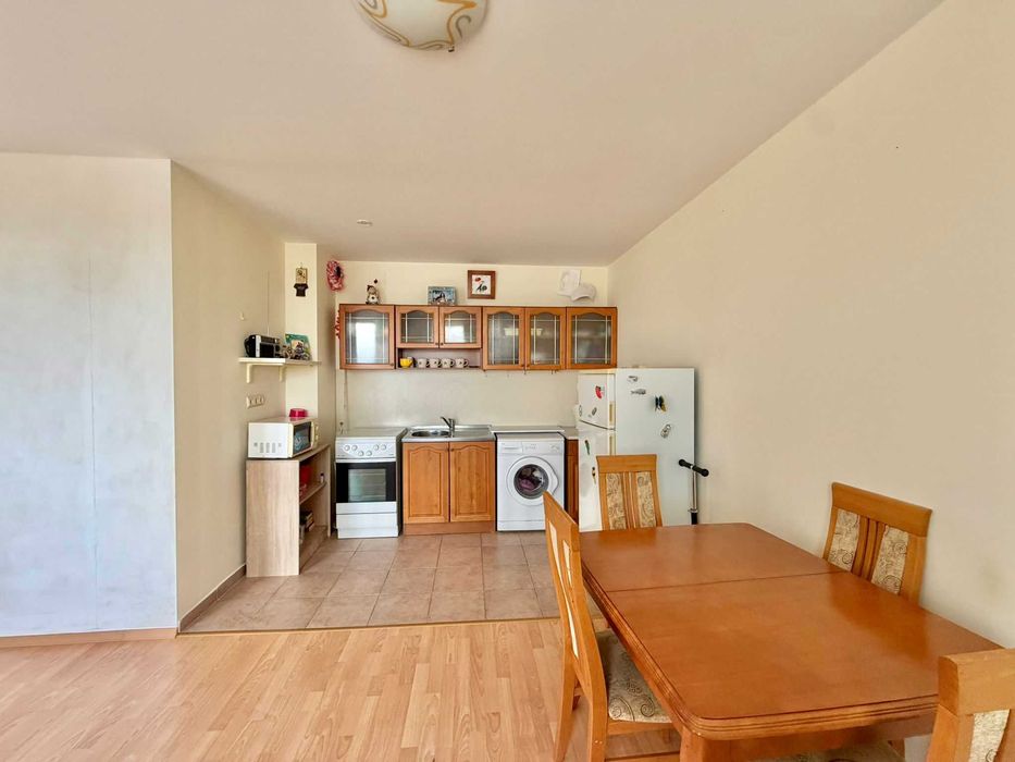 Продава се Двустаен апартамент в к.к. Слънчев бряг - 56 кв.м за 656 €/кв.м - Снимка #5