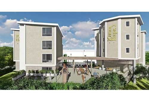 Продава се Тристаен апартамент в Търговище, Център - 107 кв.м за 1150 €/кв.м - Снимка #2