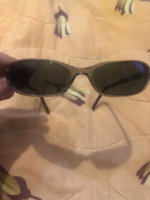 Слънчеви очила Каролина Херера 212