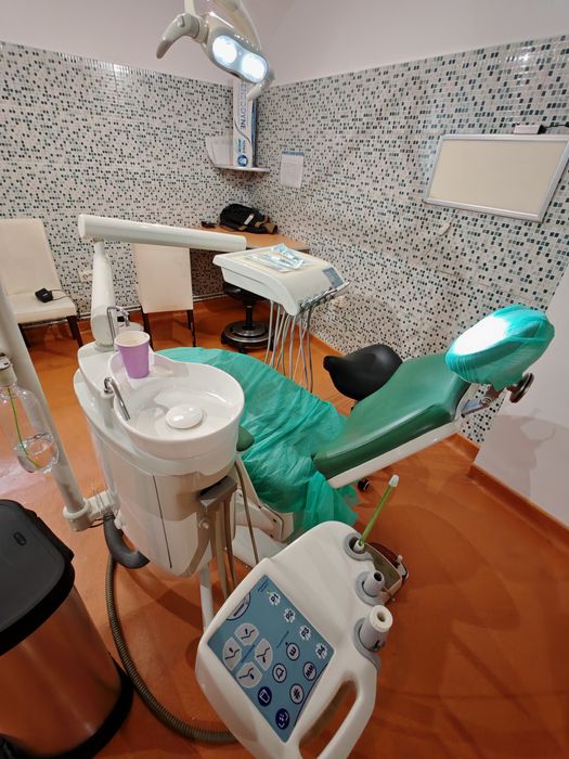 Unit dentar (scaun stomatologic)