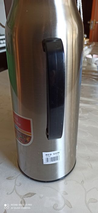 Термос   3. 2  л