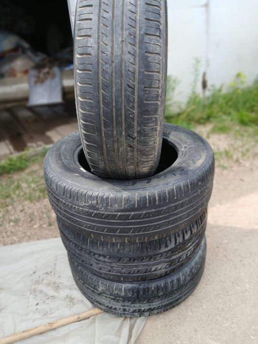 Продам резину летнюю