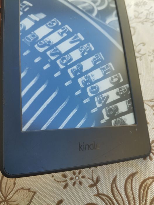 Електронна книга Kindle  DP75SDI