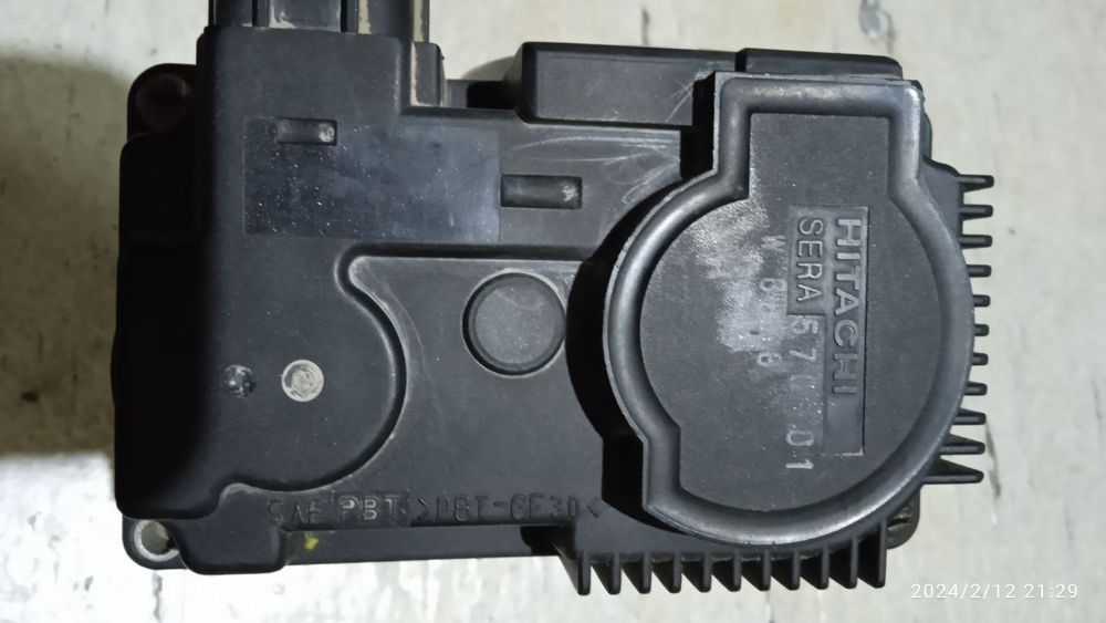 Ниссан заслонка сотилади