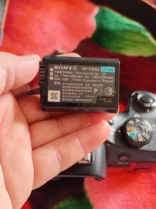 Sony fotoaparat sotiladi