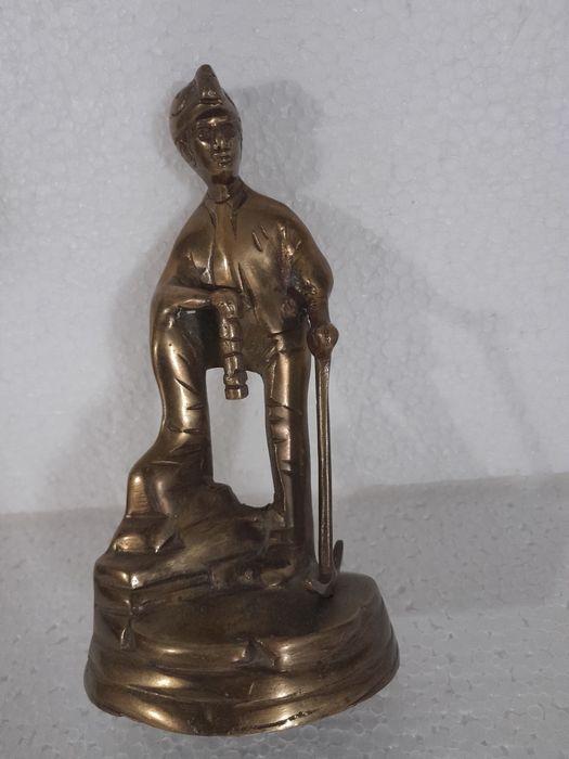 Miner, statueta vintage din  bronz.  Transport gratuit