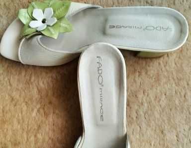 Отворени , летни дамски сандали - чехли