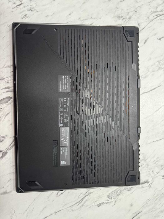 Asus Rog Strix SCAR III G531GW