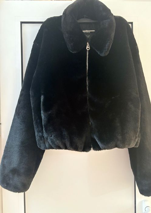 Яке Zara Pull&Bear