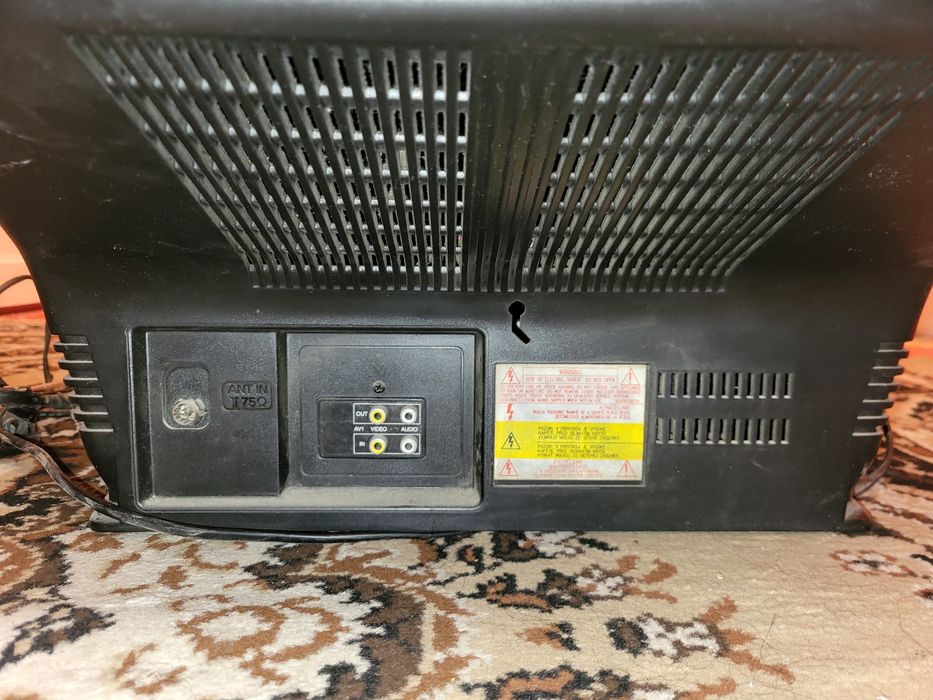 Телевизор не включается