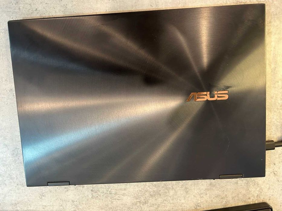ASUS ZenBook Flip S UX371E OLED Touch