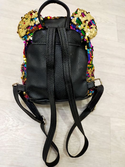 Продам детский рюкзачок для девочки