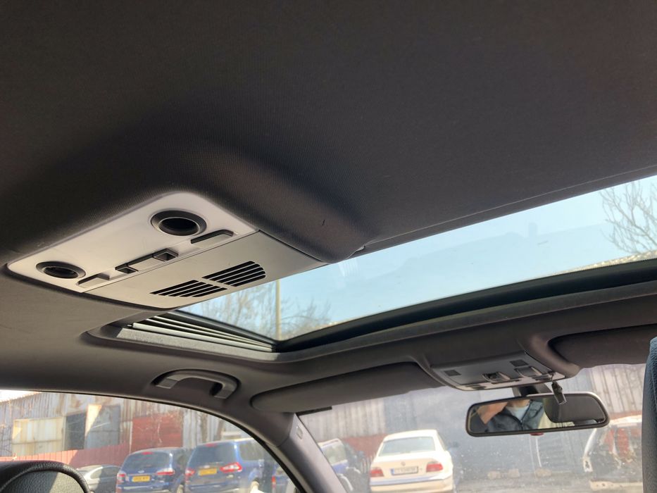 Продаваме на части бмв е92 325и bmw e92 325i