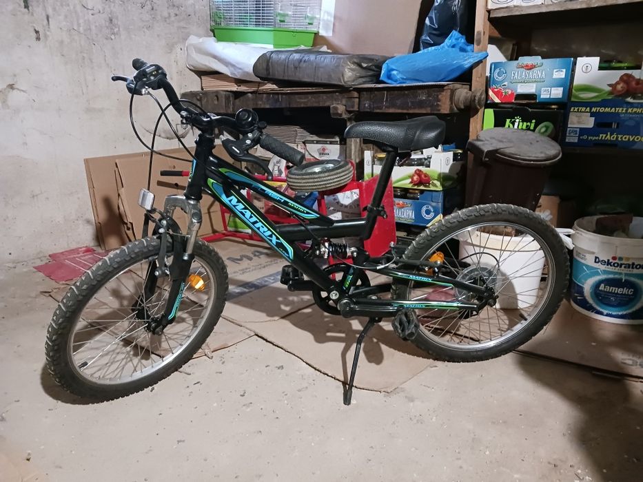 Продавам детско колело 20 инча