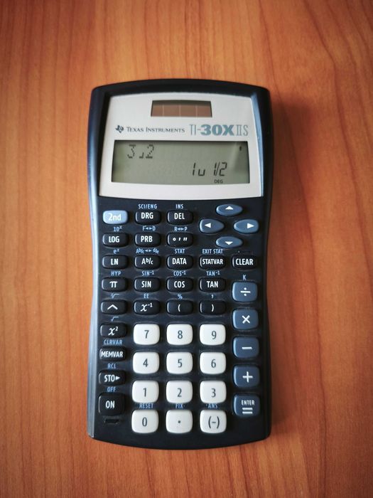 Calculator stiintific de buzunar Texas Instruments Ti-30XIIS