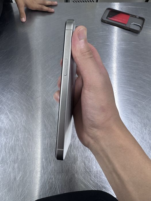 iphone 15 pro max sotiladi