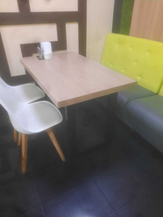 Продам столы, стулья, диваны, барная стойка