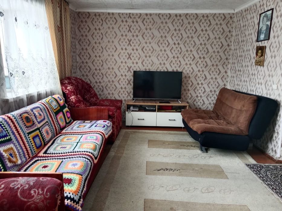 Продажа  дома в поселке.