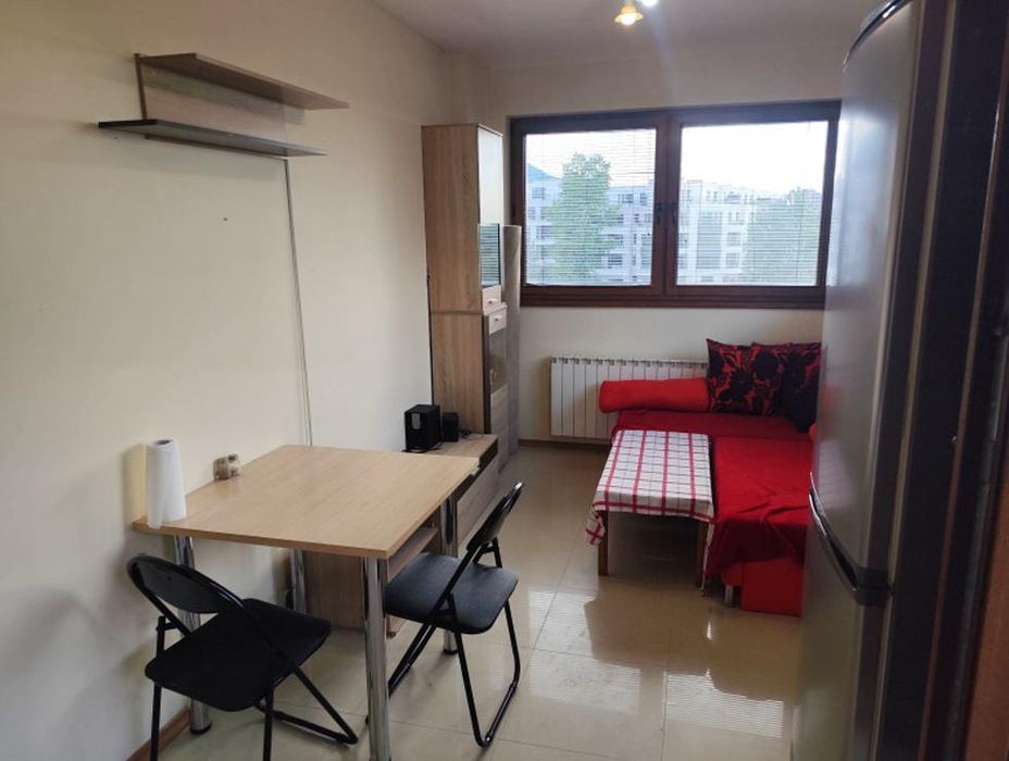 Дава се под наем Двустаен апартамент в София, Витоша - 50 кв.м за 600 € - Снимка #1