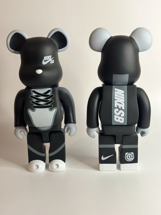 Bearbrick NIKE 30 см