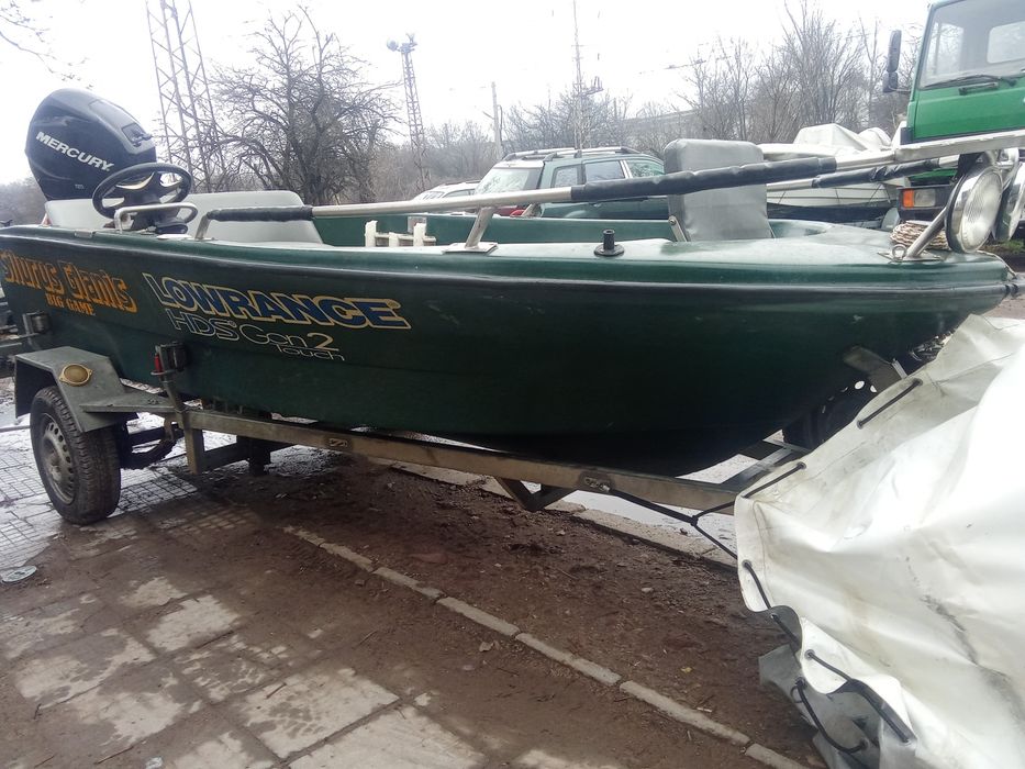 Лодка Опен 4.3-1.6 метра с регистриран колесар