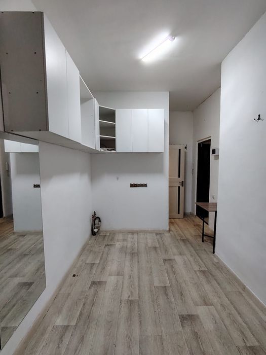 Продам коммерческое полещение