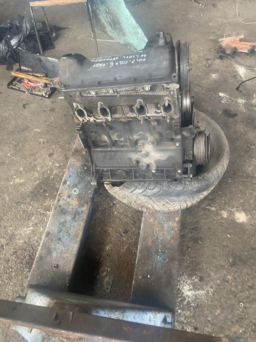 Polo/Golf 3/Cadi 95-97година 1,6 i 101 k код AFT