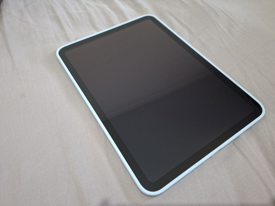 IPad A16, 128GB и стилус