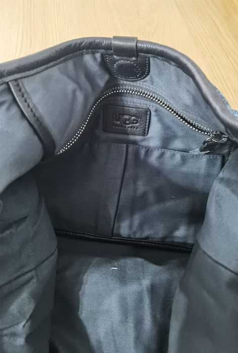 Geanta UGG aproape noua