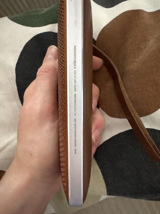 Bluetooth-колонка Harman Kardon.