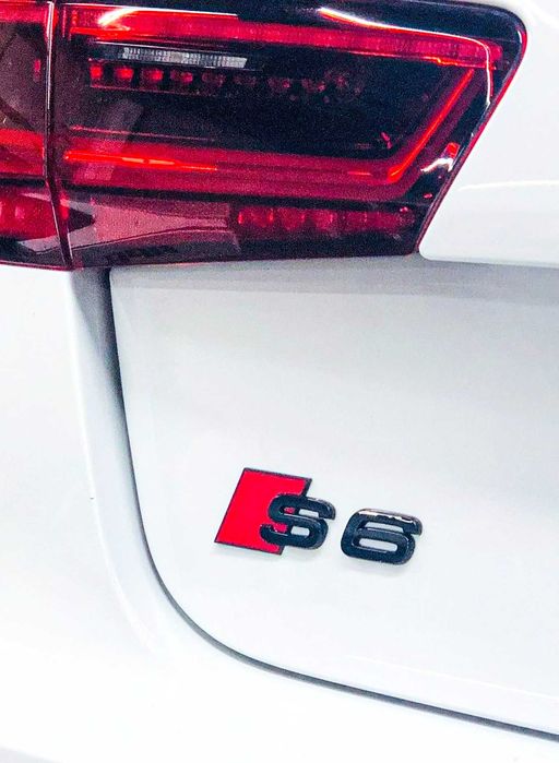 емблема Audi S6 S line 6 A6 емблема за багажник черен гланц S6
