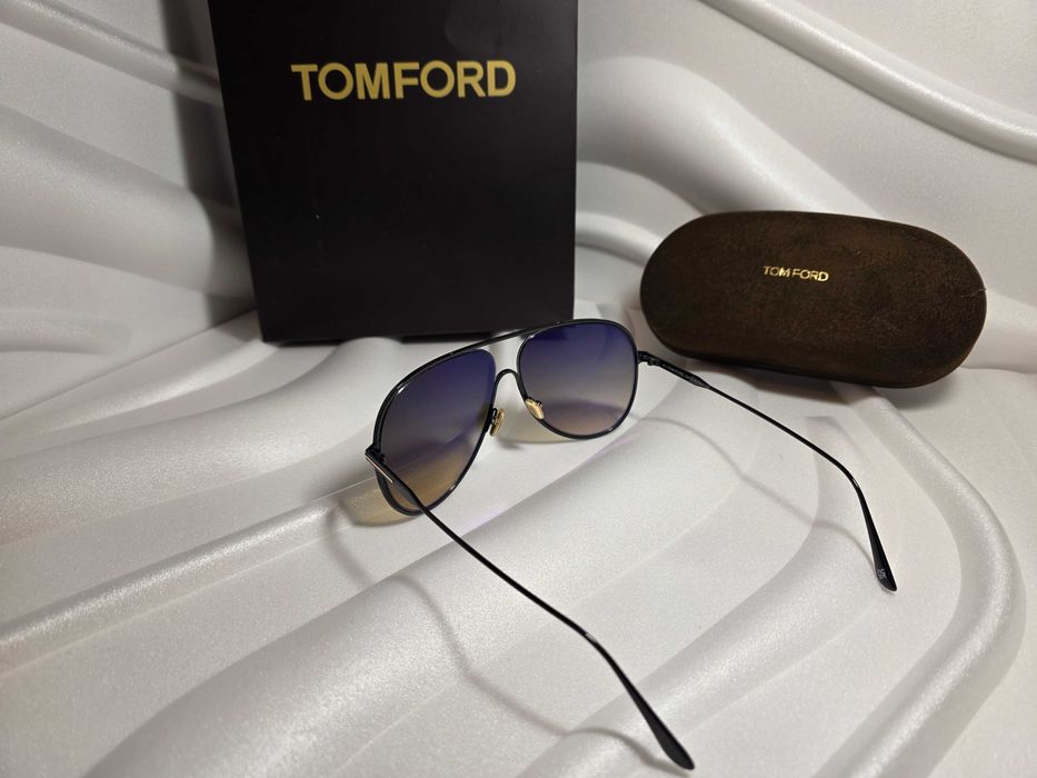 Мъжки слънчеви очила Tom Ford