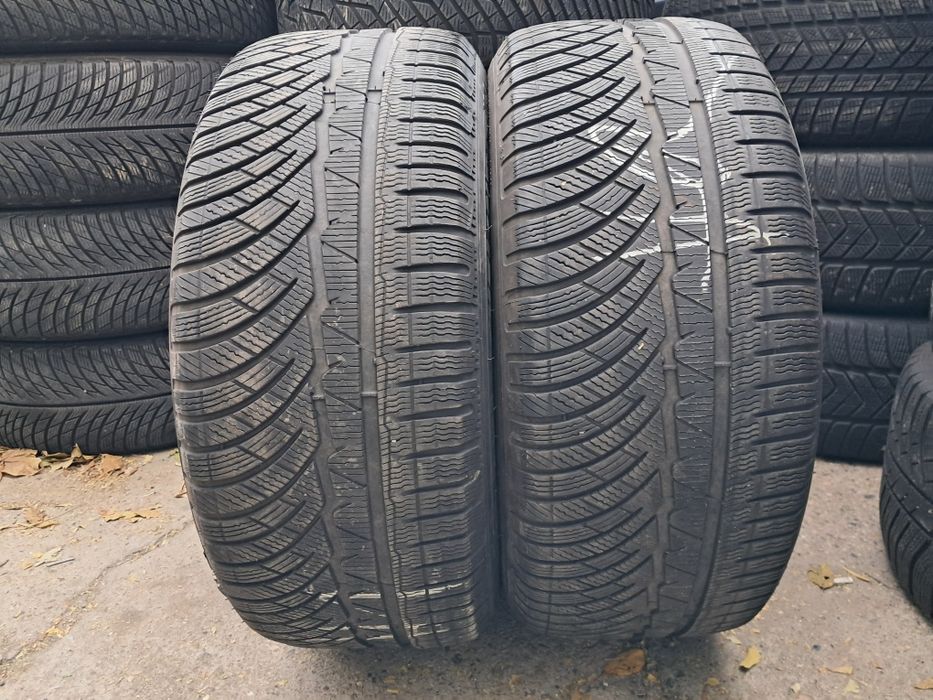 Anvelope second iarna 245 45 R18 4 buc Michelin RFT*RSC 6+mm