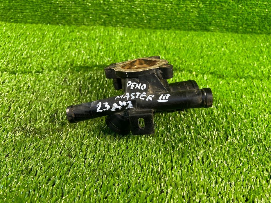 Крышка термостата Рено Мастер Трафик 2.3 Renault Master Traffic